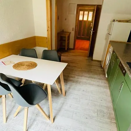 Ocheleck Apartment